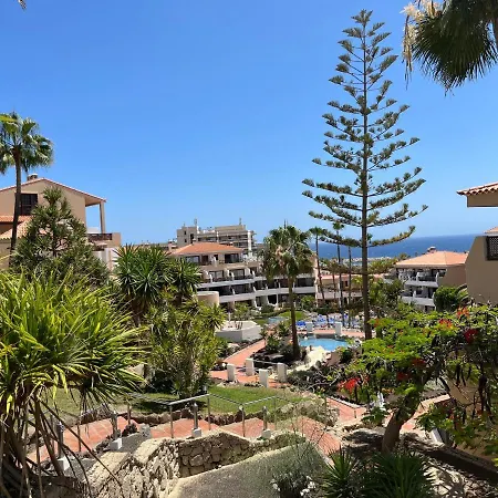 Elegant Style 3-bedroom Brand New San Miguel de Abona