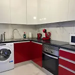アパート Elegant Style 3-bedroom Brand New