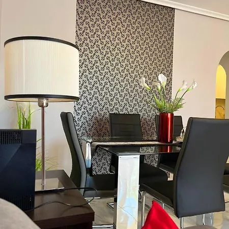 アパート Elegant Style 3-bedroom Brand New *