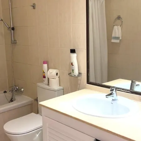 Elegant Style 3-bedroom Brand New Appartamento *
